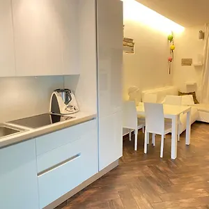 https://il-vicolo.emilia-romagnahotels.net
